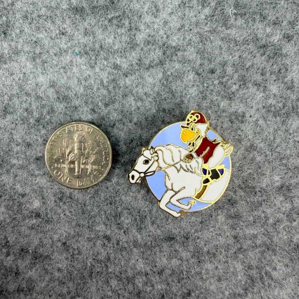 Los Angeles 1984 Olympics Sam Eagle Horse Riding Equestrian Cloisonne Brooch Pin